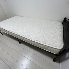 ニトリ　Sパイプベッド　バジーナC