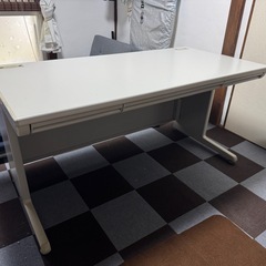 OKAMURA事務デスク