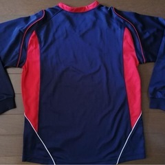 asics 長袖シャツ ネイビー/レッド 150の画像