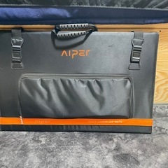 jackery700ポータブルバッテリーとソーラーパネルの画像