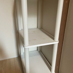 オープンシェルフ　収納棚