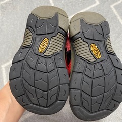 値段交渉OK! keen サンダル13.5センチの画像