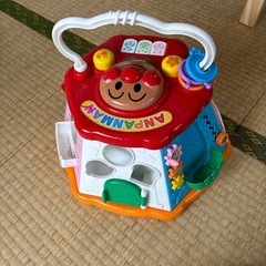 7月末で廃棄予定アンパンマン  大きなよくばりボックス　中古の画像