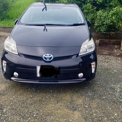 30 プリウス後期　　車検2年付　６５万です。