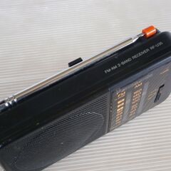 動作確認済 パナソニック ラジオ FM/AM 2-BAND レシーバー RF-U35 日本製 防災 乾電池式(単三×3)の画像