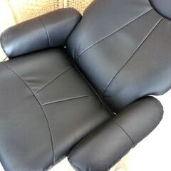 パーソナルチェア オットマン付き 黒 ブラック リクライニングソファ リクライニングチェア １人掛け 椅子 足置き 札幌 西区 西野店の画像