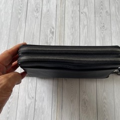 コーチバックダブルファスナー売ります‼️ほぼ新品ですの画像