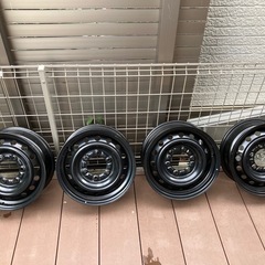 ハイエース　ホイール