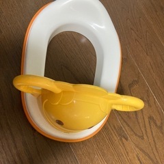 幼児補助便座の画像