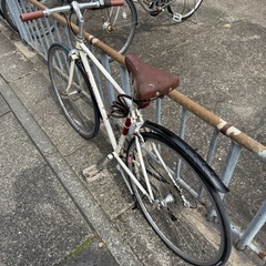 【早い者勝ち】クロスバイク 白 ダイヤル式鍵付きの画像