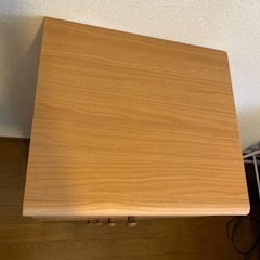 【美品】ベルメゾン　アルダー材のスリムチェストの画像