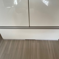 クロゼット 白の画像