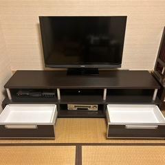 テレビボードの画像