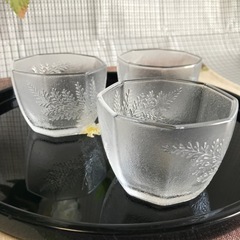 P19　ガラスの器 3個の画像