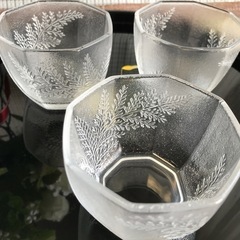 P19　ガラスの器 3個の画像