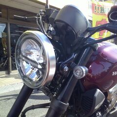 NO.5320　ホンダ　ＣＢ１９０ＳＳ　空冷４サイクルエンジン　５速ミッション　ＦＩ車　ＡＢＳ付き　倒立フォーク　ＬＥＤライト　ブラウン　☆彡の画像