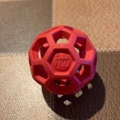 JW Pet Company 犬用おもちゃ ベイビー ホーリーローラー レッドの画像