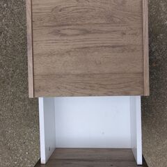 脚付き　収納ＢＯＸ　木製の画像