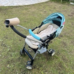 Apricaベビーカーの画像