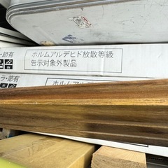 フローリング材10パック以上の画像