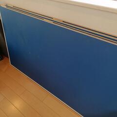 折りたたみ式卓球台の板とネットのセット　の画像