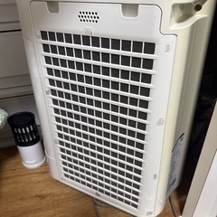SHARP空気清浄機　ジャンク品の画像