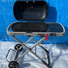 お家でいつでもBBQ 子供も大人も大喜び　ビーチパーティー　各種打ち上げ　イベント　大活躍 美品 Weber traveler ウェーバー　トラベラー　　の画像
