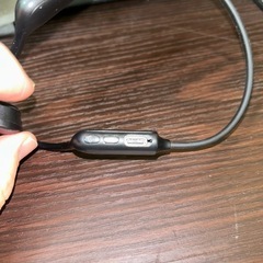 骨伝導イヤホンの画像