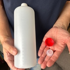有機溶剤対応 1L容器（ピアテック購入品・目盛り付き）の画像