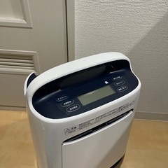【取引確定】HITACHI 除湿機HJS-DR601の画像