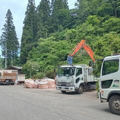 解体工事の解体作業アシスタントスタッフ