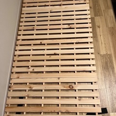 すのこベッド(ひのき)　折りたたみ式で布団を干せるの画像