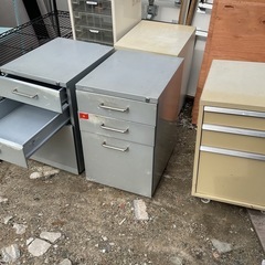 スチール棚　4個セット