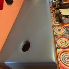 マッサージベッド