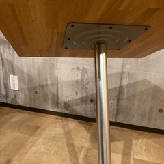 カフェテーブルの画像