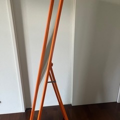 オレンジの枠　可愛い姿見　ミラー