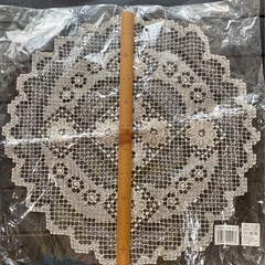 花模様のアイボリー色レース編みセット　大〜小15枚の画像