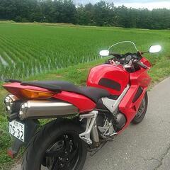 ホンダVFR800の画像