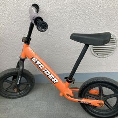 ストライダー　12インチ　オレンジ