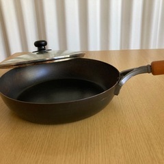 鉄製フライパンの画像