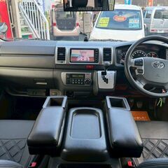 ハイエーススーパーGL TOYOTA HiAce 4WD 軽油 バックカメラ ヴァレンティテール ETC 車検有 即納車可能の画像