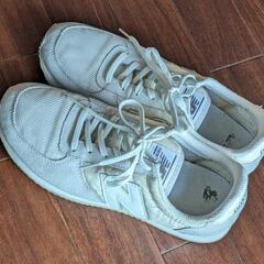 New Balance　adidas　スニーカーの画像