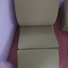 グリーンクッション、美品の画像