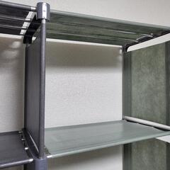 【お譲り先決定】本日6月19日まで 簡易ディスプレイ棚 4000円相当 直接取引のみ 簡単組立＆軽量らくらく運搬 グレー の画像