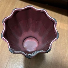 新品 アンティーク風フリル鉢 植木鉢 フラワーべース パープルの画像