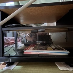 Hitachi 40 インチテレビ+台の画像