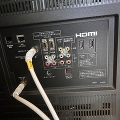 Hitachi 40 インチテレビ+台の画像