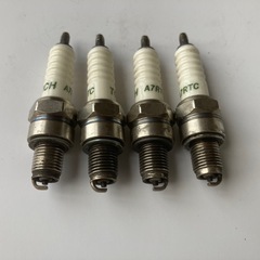 A7RTC(CR7HSA互換) 標準プラグ 4本
