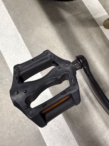 自転車　スプレンディッドC マットグレー 27.5型 フロントサスペンション　外装18段変速 