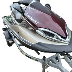KAWASAKI ウルトラ300LX 2011モデル 